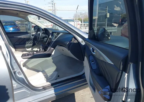 2015 Infiniti Q50 z USA, uszkodzony, nr VIN JN1BV7AP2FM348708